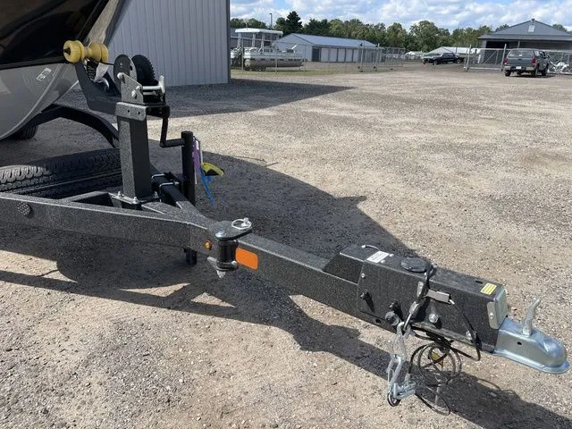 Slide: The Image of Tracker Pro Guide V-175 Combo 2026 - 13