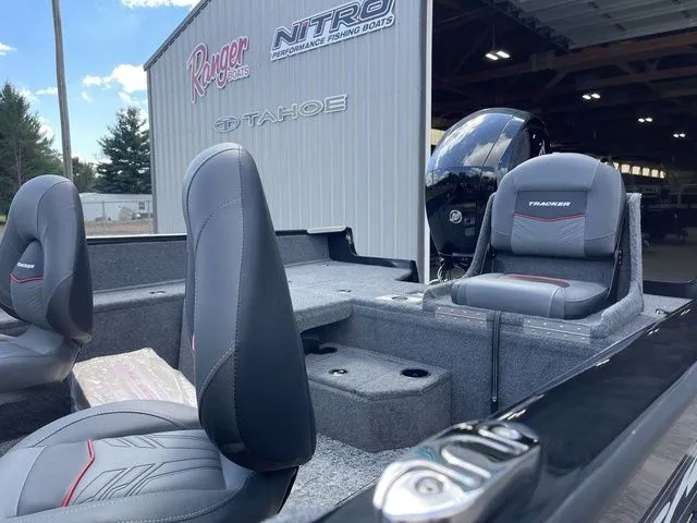 Slide: The Image of Tracker Pro Guide V-175 Combo 2026 - 16