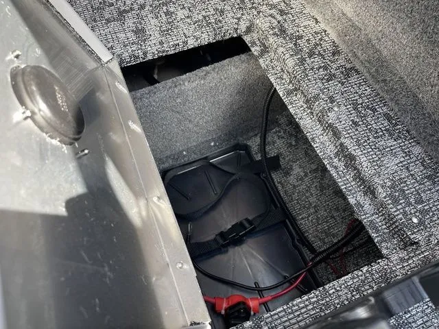 Slide: The Image of Tracker Pro Guide V-175 Combo 2026 - 19