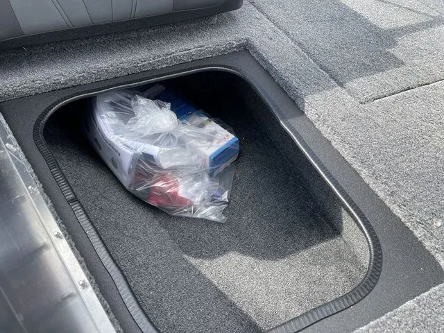 Slide: The Image of Tracker Pro Guide V-175 Combo 2026 - 24