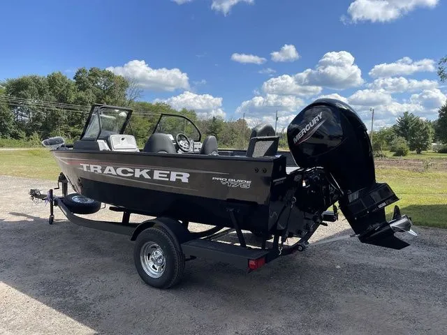 Slide: The Image of Tracker Pro Guide V-175 Combo 2026 - 5