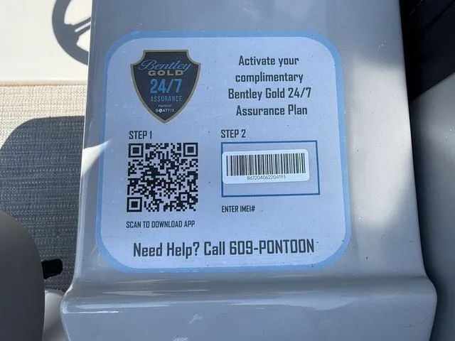 Slide: The Image of Bentley Pontoons Legacy 223 Navigator 2026 - 19