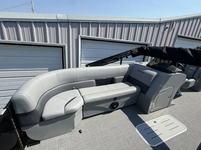 Slide: The Image of Bentley Pontoons Legacy 243 Navigator 2026 - 11
