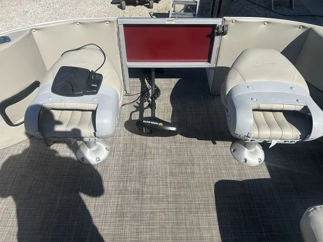 Slide: The Image of Silver Wave 2210 SW5 RLP 2021 - 16