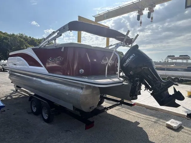 Slide: The Image of Silver Wave 2210 SW5 RLP 2021 - 3