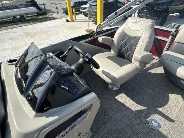 Slide: The Image of Silver Wave 2210 SW5 RLP 2021 - 7