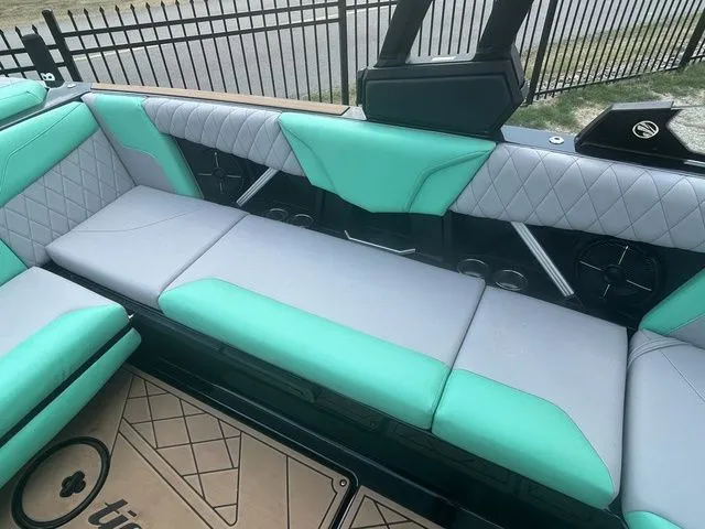 Slide: The Image of Tigé Z3 2022 - 10