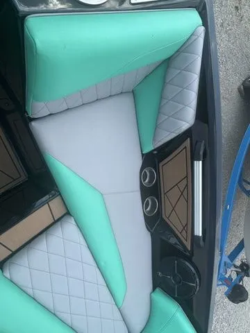 Slide: The Image of Tigé Z3 2022 - 15