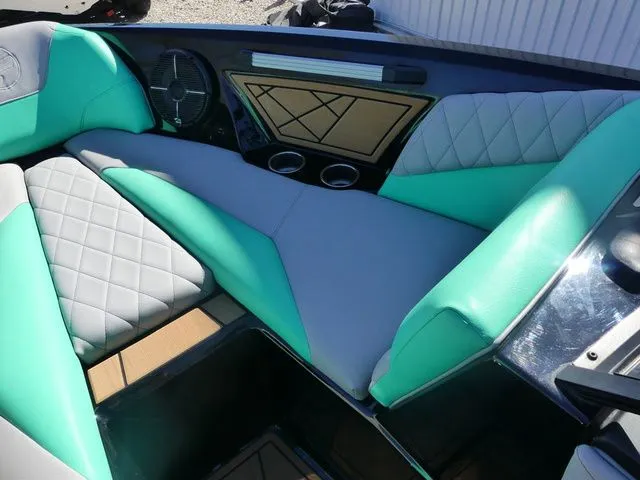 Slide: The Image of Tigé Z3 2022 - 21