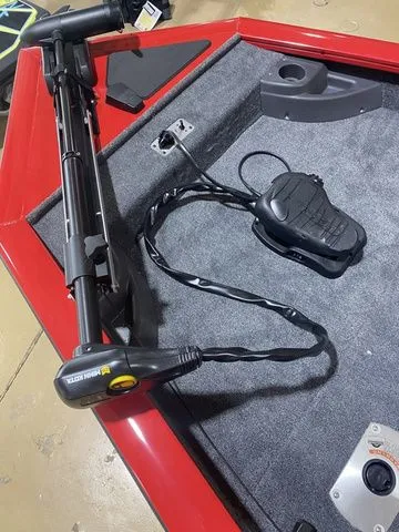 Slide: The Image of Tracker Pro Team 175 TF 2026 - 6