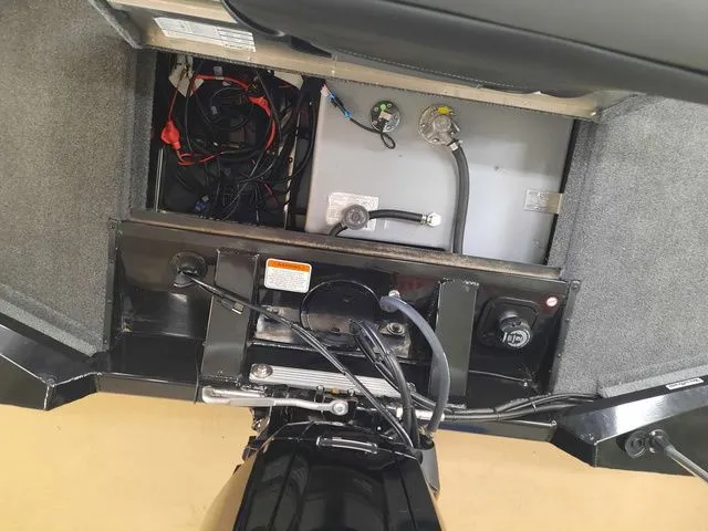 Slide: The Image of Tracker Pro Team 175 TF 2026 - 15