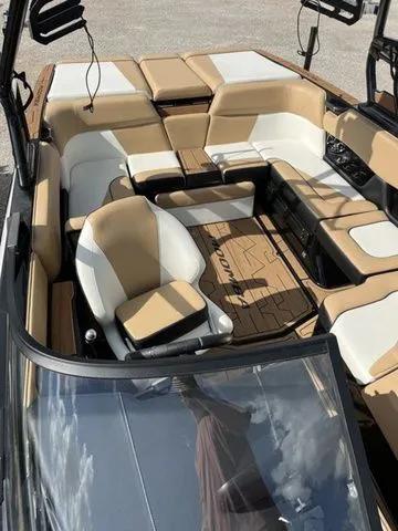 Slide: The Image of Moomba Craz 2023 - 18