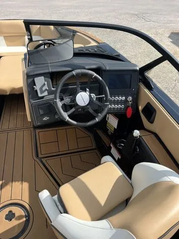 Slide: The Image of Moomba Craz 2023 - 19