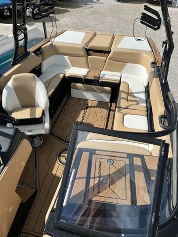 Slide: The Image of Moomba Craz 2023 - 20