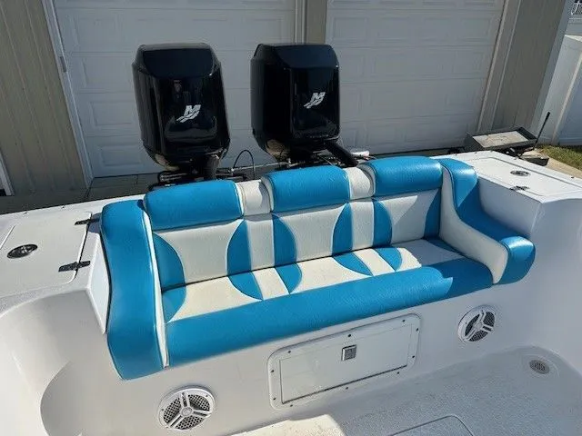 Slide: The Image of Concept Boats 30 2004 - 12