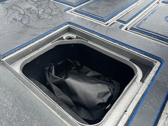 Slide: The Image of Xpress X19 Pro 2026 - 21