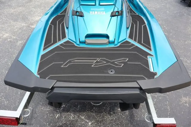 Slide: The Image of Yamaha FX CRUISER HO W/AUDIO-LAGOON BLUE/WHITE 2026 - 11