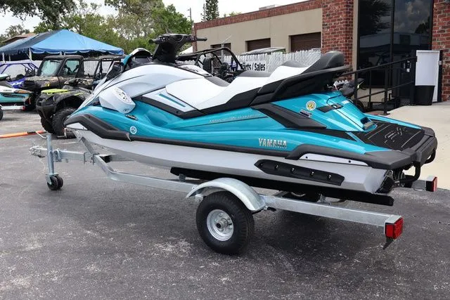 Slide: The Image of Yamaha FX CRUISER HO W/AUDIO-LAGOON BLUE/WHITE 2026 - 4