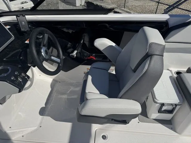 Slide: The Image of Yamaha SX250 2025 - 14