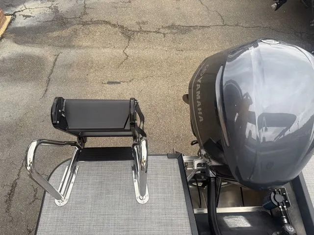 Slide: The Image of Veranda VR235VL 2026 - 21