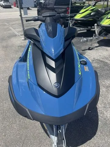 Slide: The Image of Yamaha VX Cruiser HO 2025 - 3