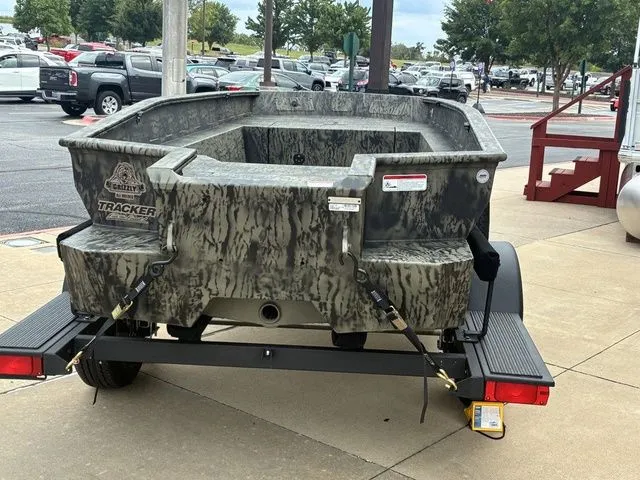 Slide: The Image of Tracker Grizzly 1650 T Prairie Wings Edition 2026 - 4