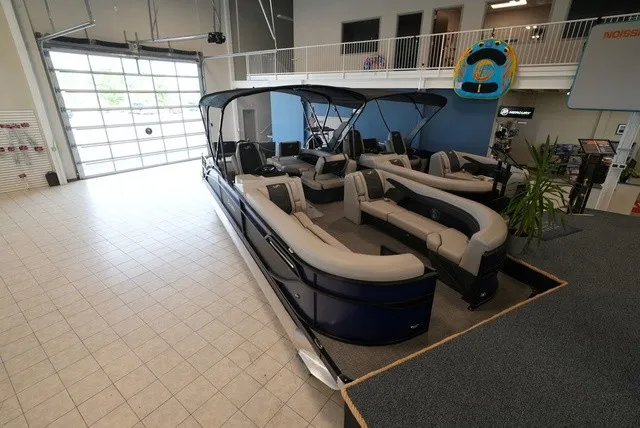 Slide: The Image of Barletta Cabrio 24M 2026 - 6