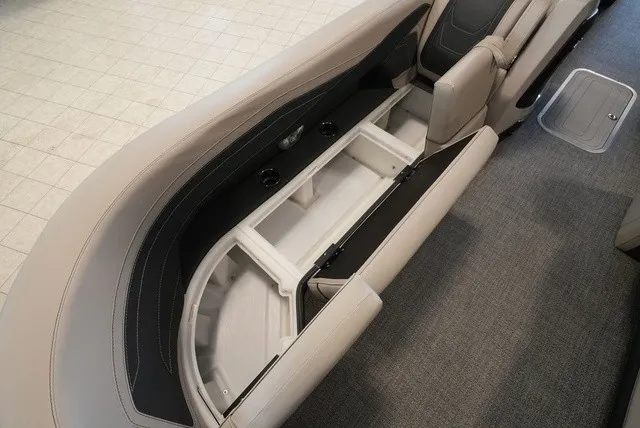 Slide: The Image of Barletta Cabrio 24M 2026 - 9