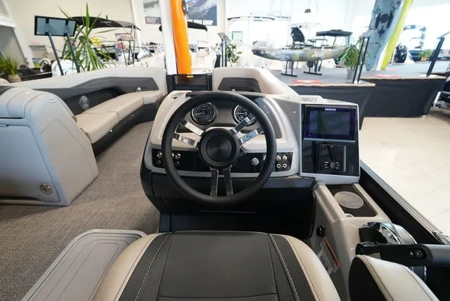 Slide: The Image of Barletta Cabrio 24M 2026 - 18
