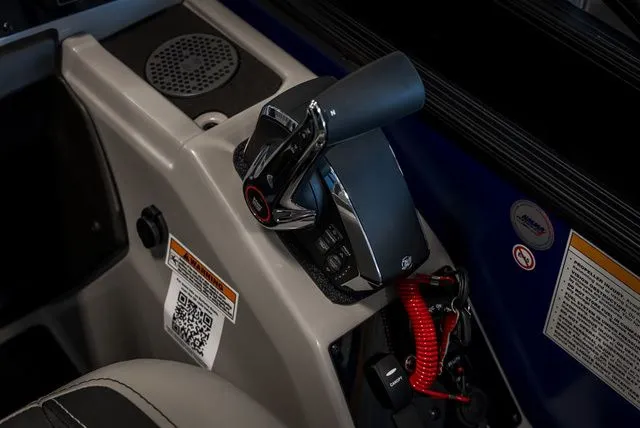 Slide: The Image of Barletta Cabrio 22UC 2026 - 11