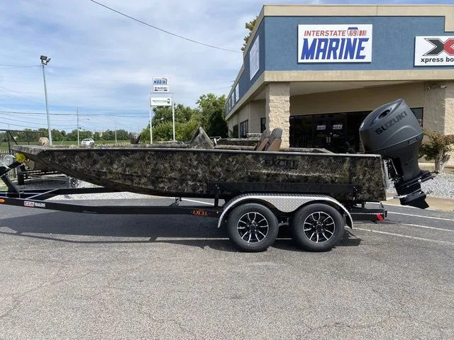 The Image of Excel EX 183 Crappie 2026 - 1