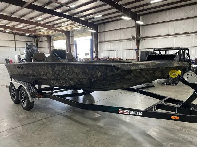 Slide: The Image of Excel EX 183 Crappie 2026 - 10