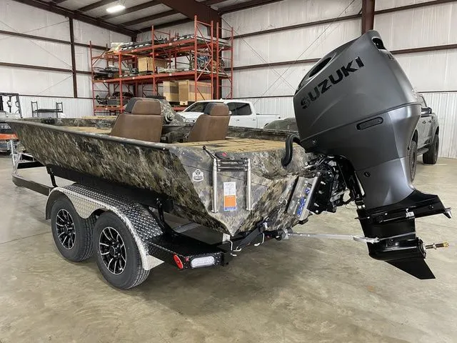 Slide: The Image of Excel EX 183 Crappie 2026 - 14