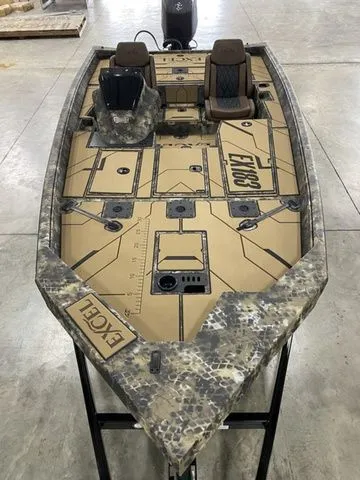 Slide: The Image of Excel EX 183 Crappie 2026 - 15