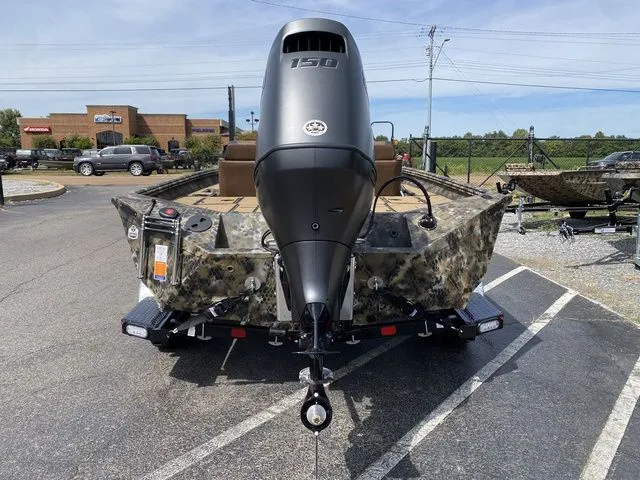 Slide: The Image of Excel EX 183 Crappie 2026 - 4