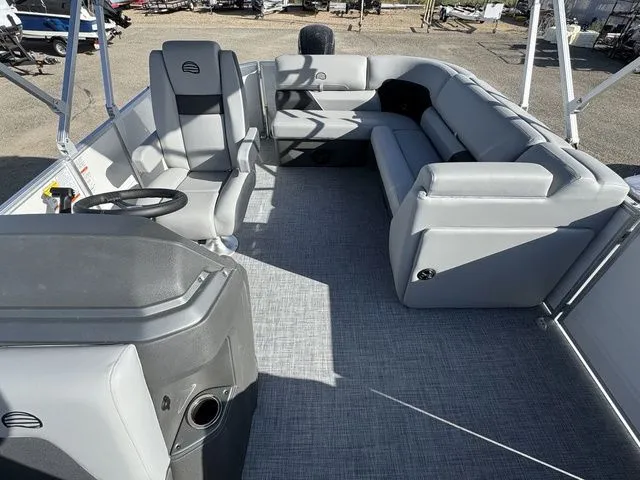 Slide: The Image of Sun Tracker Party Barge 20 DLX 2026 - 8