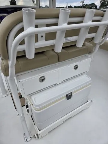 Slide: The Image of Sportsman Heritage 231 Center Console 2017 - 21