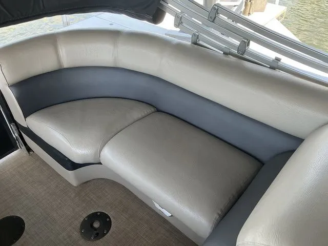 Slide: The Image of Premier 235 Solaris RF 2013 - 17