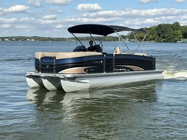 Slide: The Image of Premier 235 Solaris RF 2013 - 5