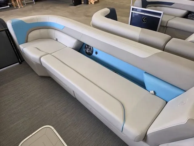 Slide: The Image of Godfrey Sweetwater 2486 SFLC 27" Impact Center Tube Packag 2026 - 25