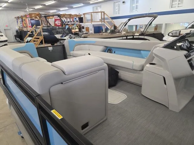 Slide: The Image of Godfrey Sweetwater 2486 SFLC 27" Impact Center Tube Packag 2026 - 4