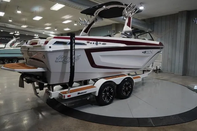 Slide: The Image of Tigé 21ZX 2021 - 7