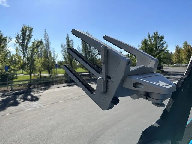 Slide: The Image of Malibu Wakesetter 23 LSV 2021 - 20