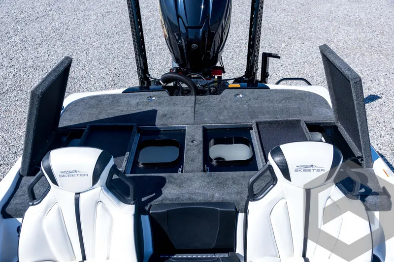 Slide: The Image of 2026 Skeeter ZXE21 boat interior with storage compartments and seating. - 70