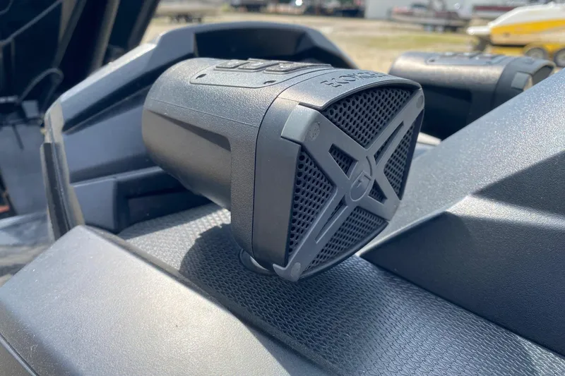 Slide: The Image of Close-up of 2023 Yamaha WaveRunner VX Cruiser speaker system on dashboard. - 9