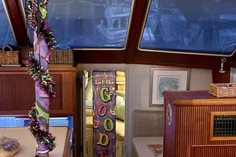 Slide: The Image of Interior of 1988 Tollycraft 40 Sundeck Motor Yacht with festive decorations. - 23