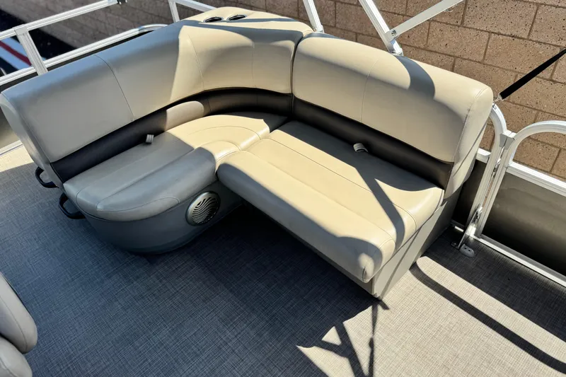 Slide: The Image of 2023 Sun Tracker Party Barge 18 DLX, beige seating, spacious layout, modern design. - 14