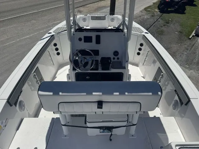 Slide: The Image of Yamaha 220 FSH Sport 2026 - 5