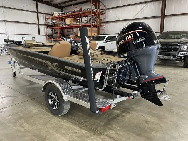 Slide: The Image of Xpress H18C Crappie 2026 - 14