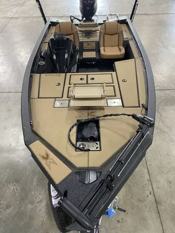 Slide: The Image of Xpress H18C Crappie 2026 - 15